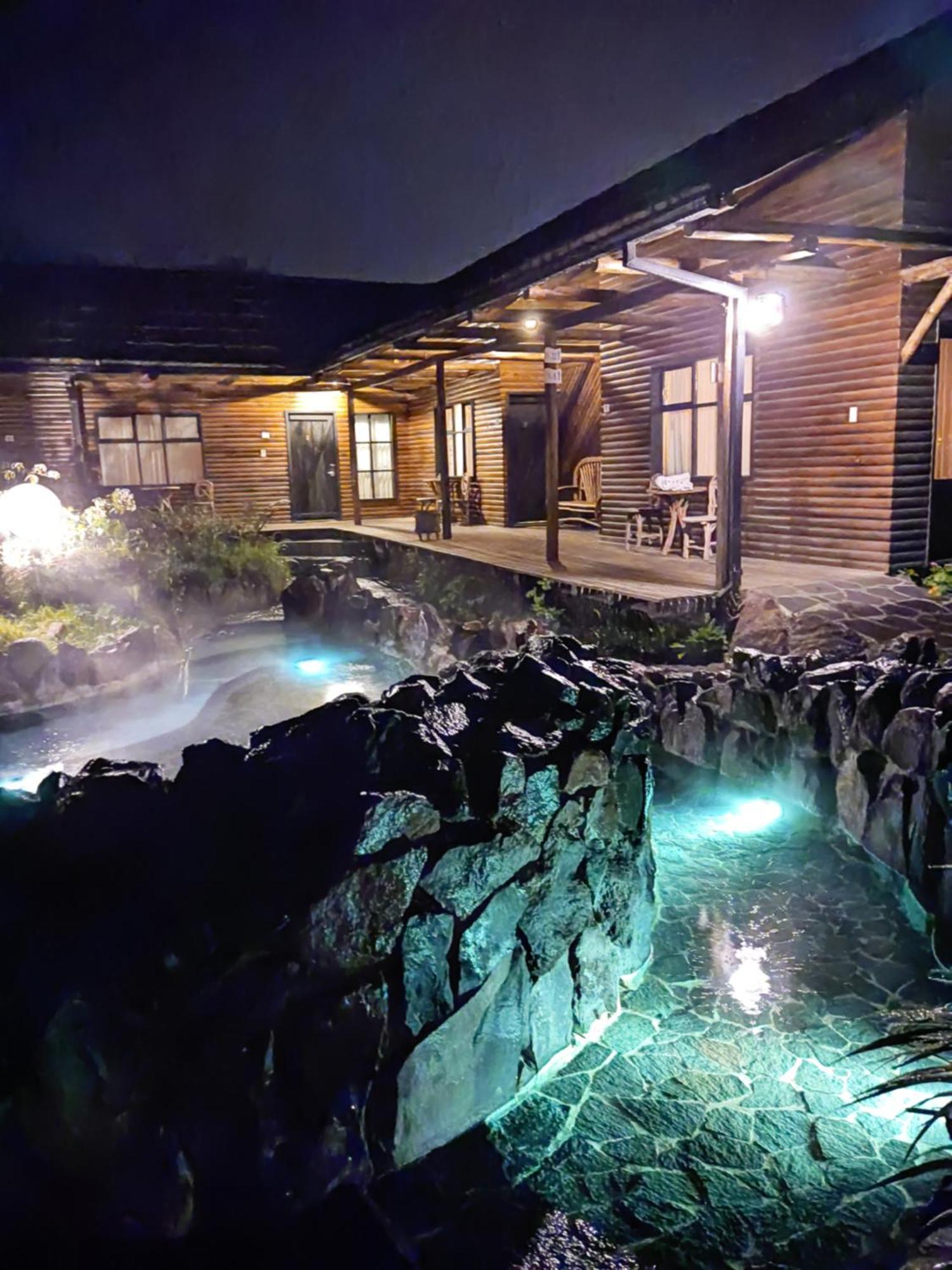 Termas De ปาปาญัคตา ภายนอก รูปภาพ A hot spring in Taiwan