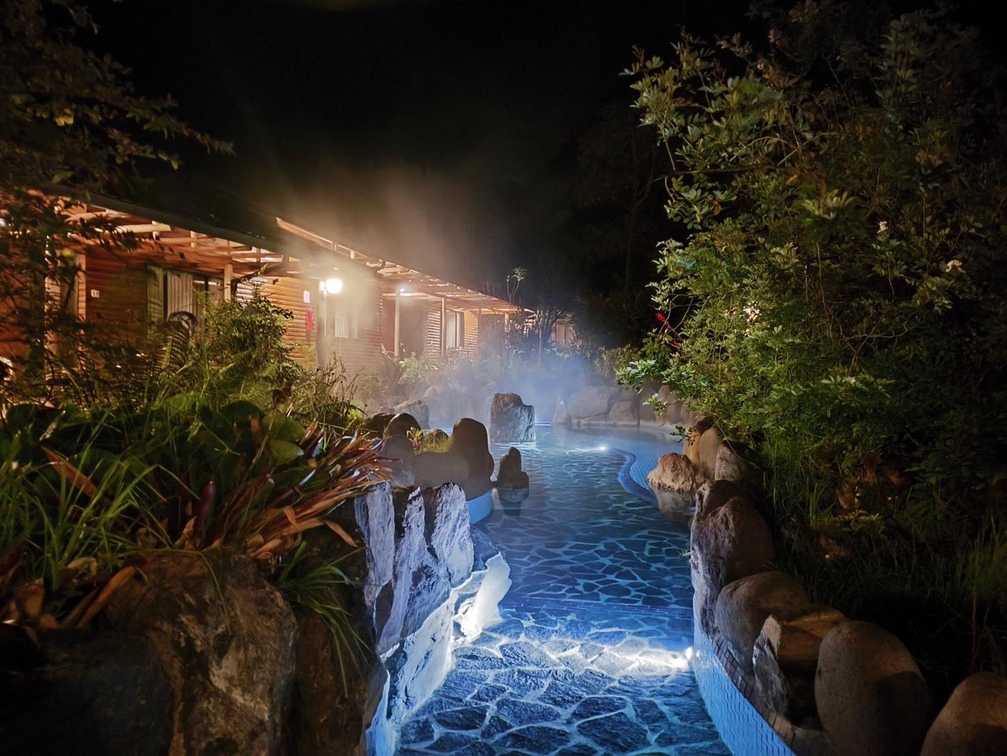 Termas De ปาปาญัคตา ภายนอก รูปภาพ The thermal hot springs of Baños