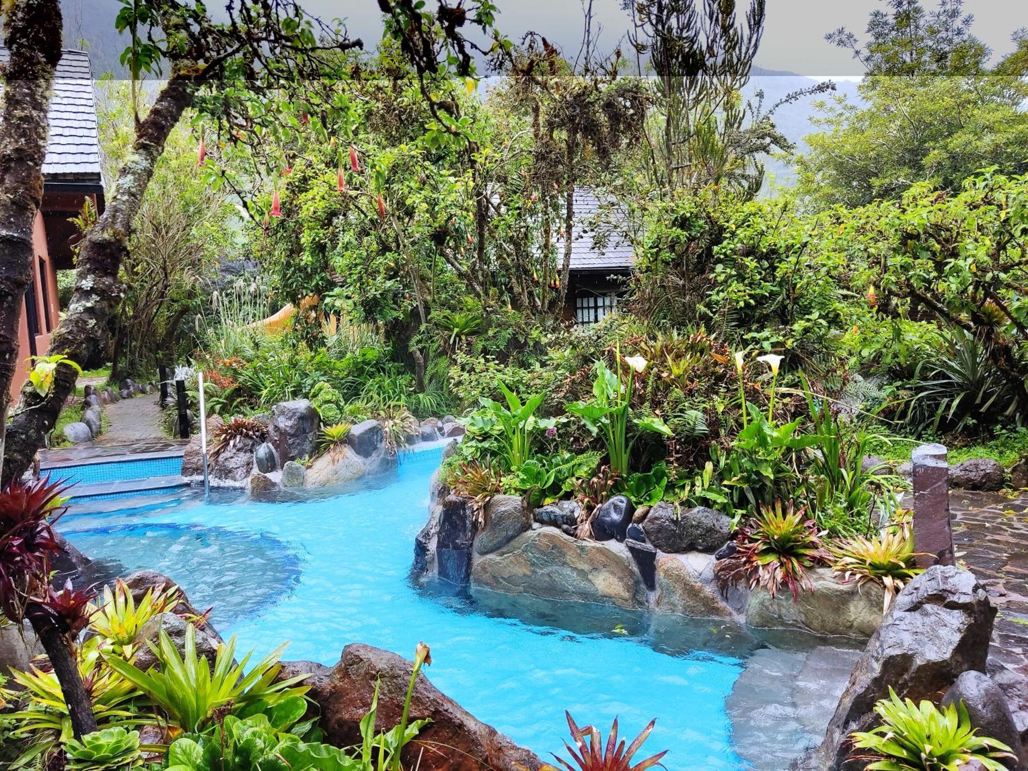 Termas De ปาปาญัคตา ภายนอก รูปภาพ Hot springs at the resort