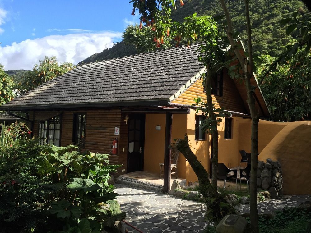 Termas De ปาปาญัคตา ภายนอก รูปภาพ The house of the writer in the village of Viduše