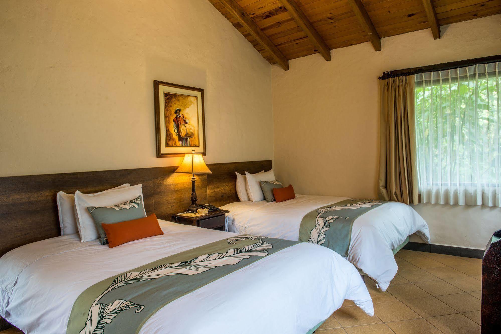 Termas De ปาปาญัคตา ภายนอก รูปภาพ A room at the hotel
